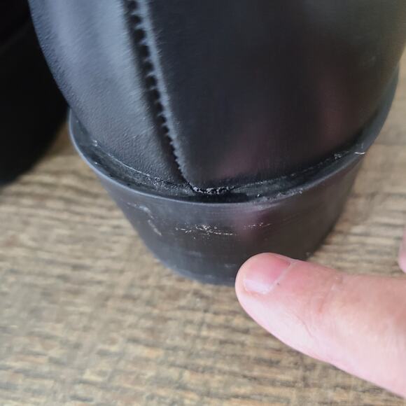 Steve Madden Chelsea Ankle Boots Black Leather Block Heel Size 9 M Pull On Goth - Picture 6 of 14